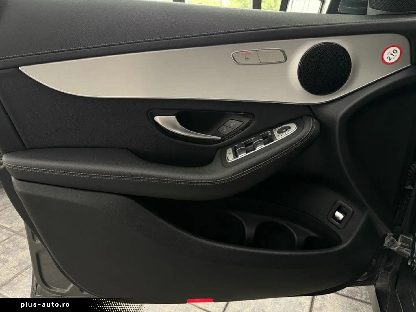 MERCEDES-BENZ GLC 200 CGI 4Matic Exclusive  9G  Leder  LED