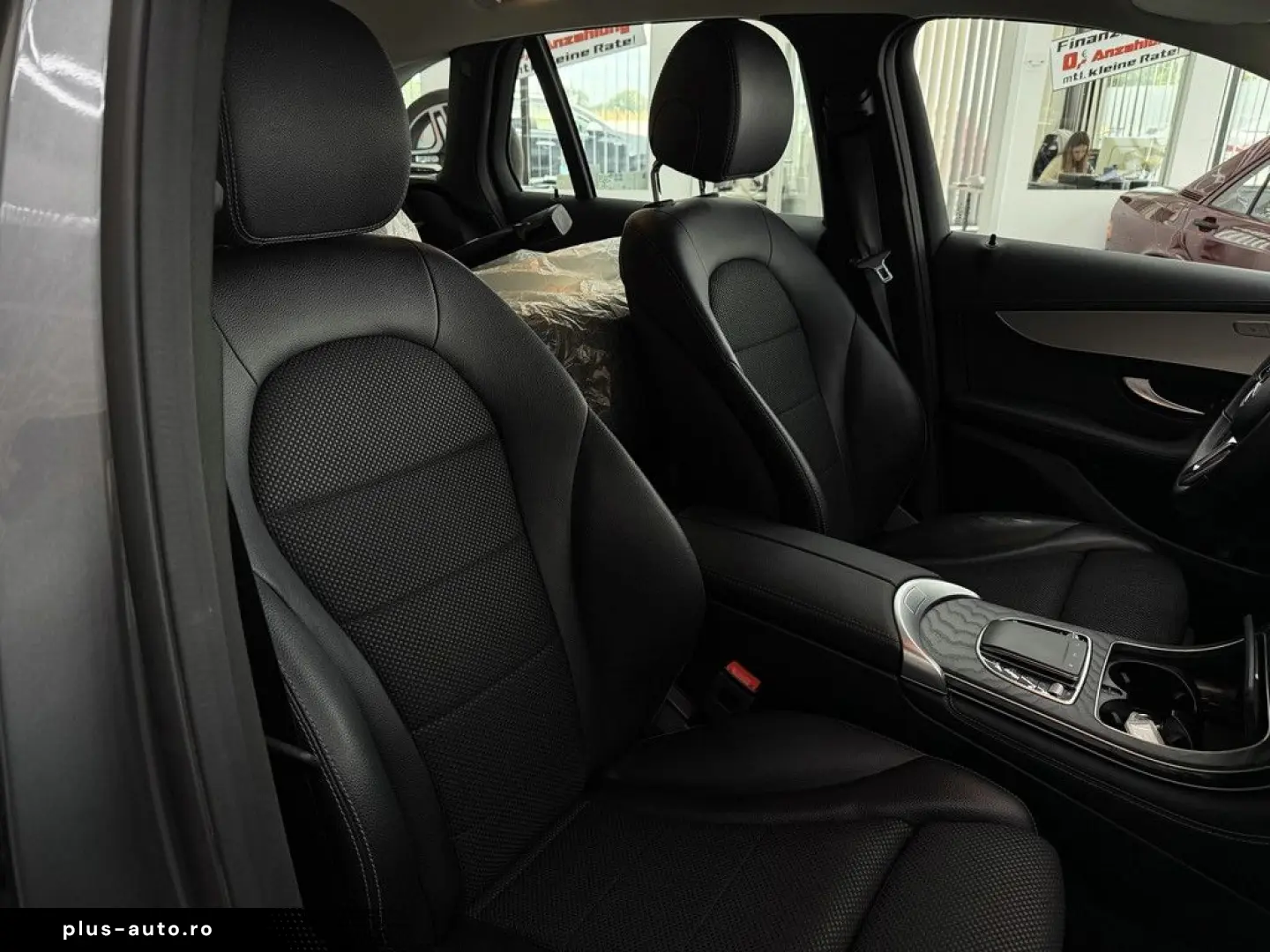 MERCEDES-BENZ GLC 200 CGI 4Matic Exclusive  9G  Leder  LED