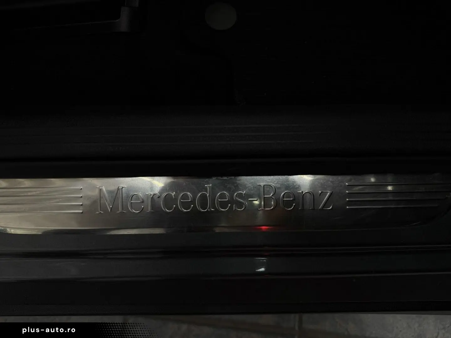 MERCEDES-BENZ GLC 200 CGI 4Matic Exclusive  9G  Leder  LED