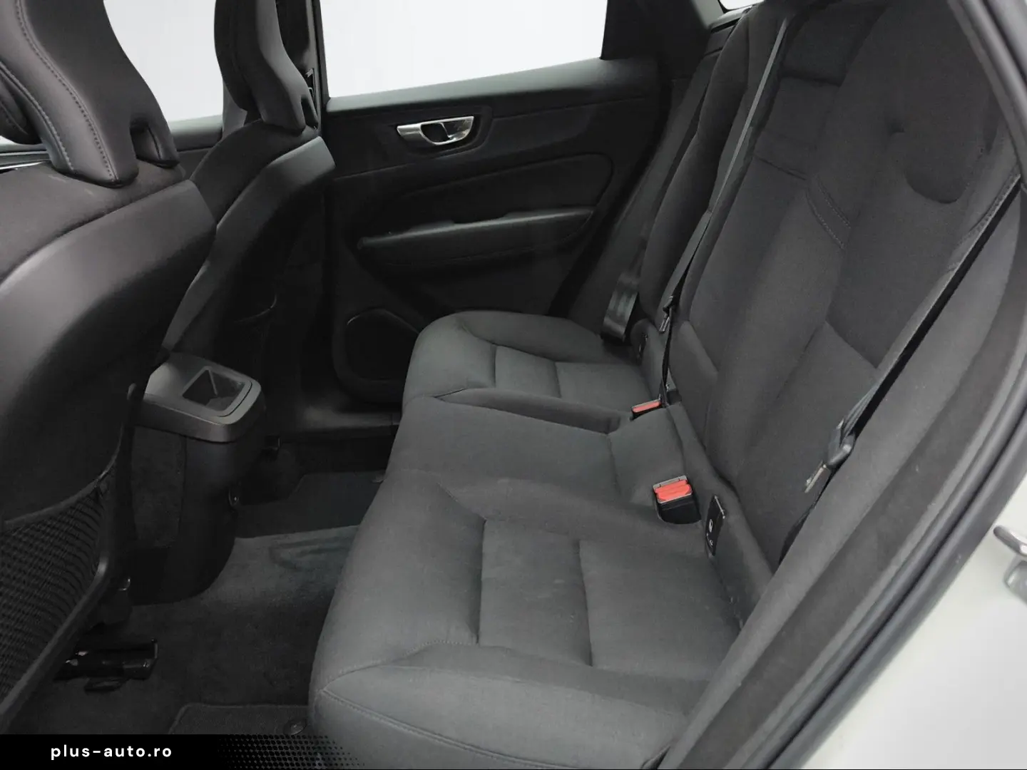 VOLVO XC60 Momentum Pro 2WD Kamera Navi 1.Hd