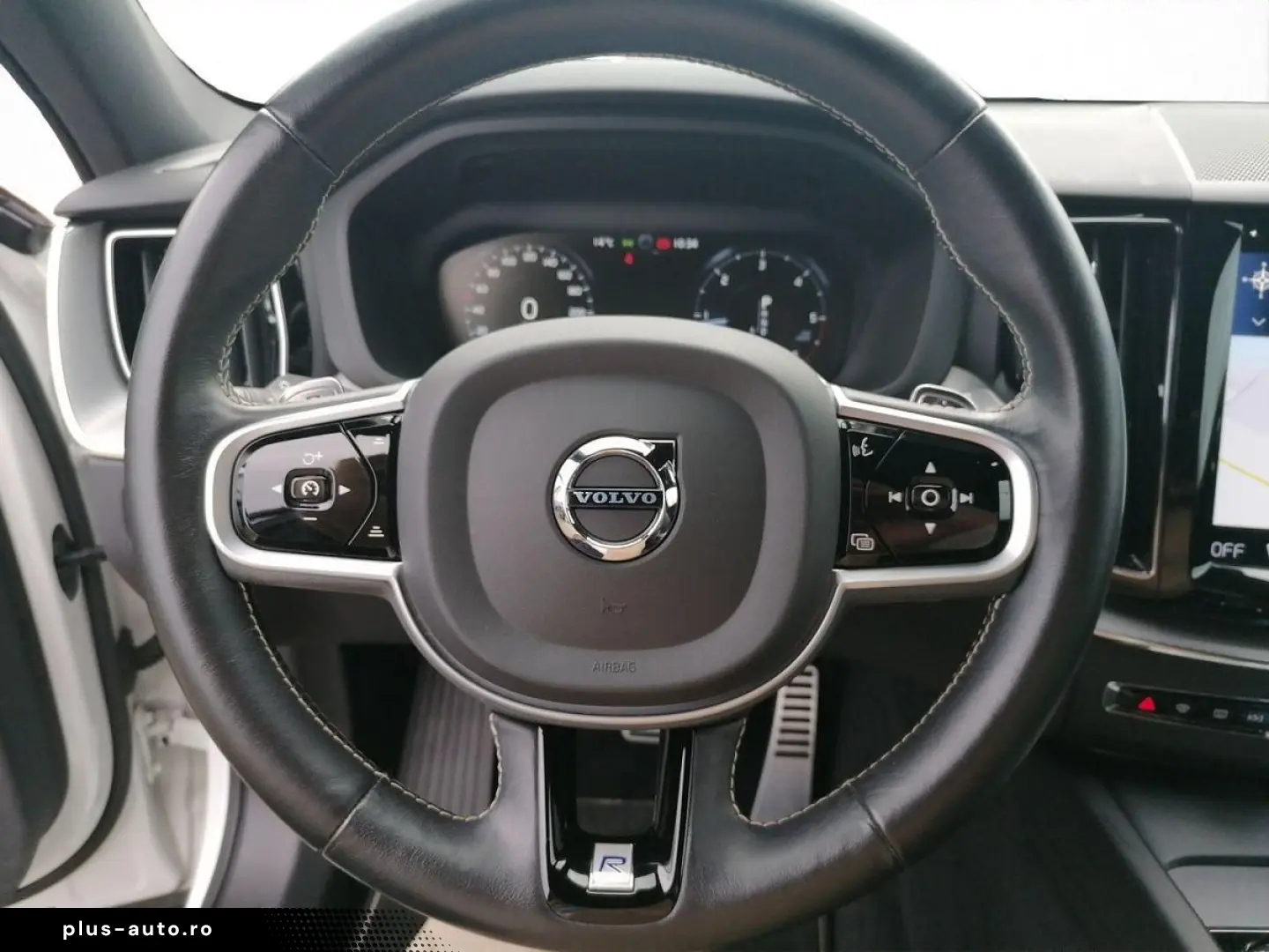 VOLVO XC60 D4 R-Design Harman Kardon Lichtpaket LED