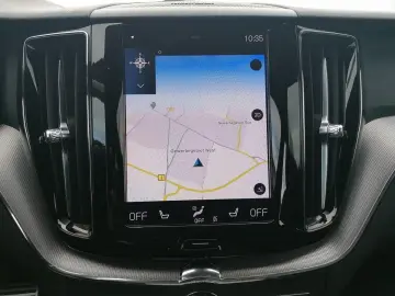 VOLVO XC60 D4 R-Design Harman Kardon Lichtpaket LED