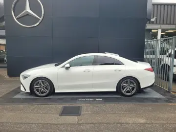 MERCEDES-BENZ CLA 250 4MATIC Coupé AMG Premium Distronic