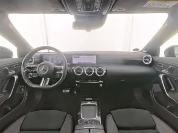 MERCEDES-BENZ CLA 250 4M Coupé  AMG BURM PANO 360