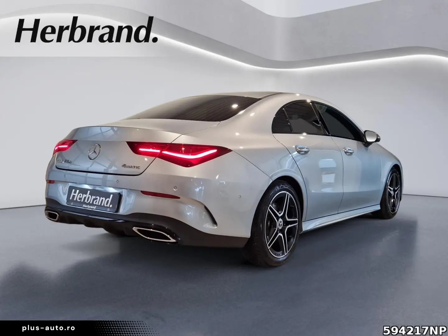 MERCEDES-BENZ CLA 250 4M Coupé AMG  Multibeam Panorama 360