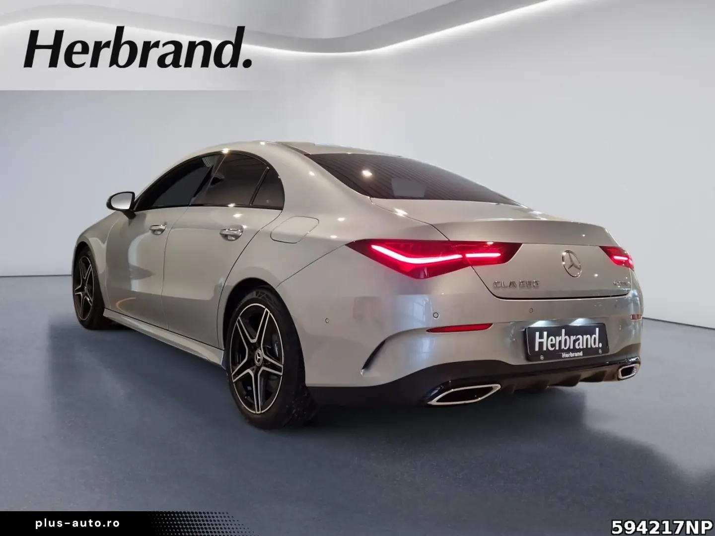 MERCEDES-BENZ CLA 250 4M Coupé AMG  Multibeam Panorama 360