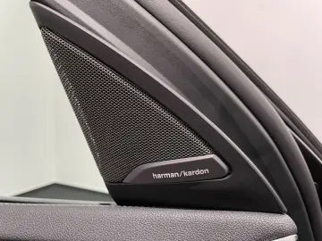 BMW X4 M Competition NAVI 360  AHK HUD LASER ACC PAN