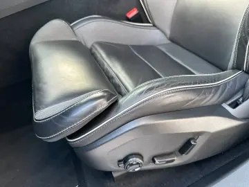 VOLVO XC60 R Design IntelliSafePro Licht-P AHZV