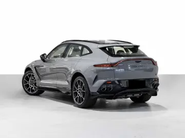 Aston Martin DBX 707