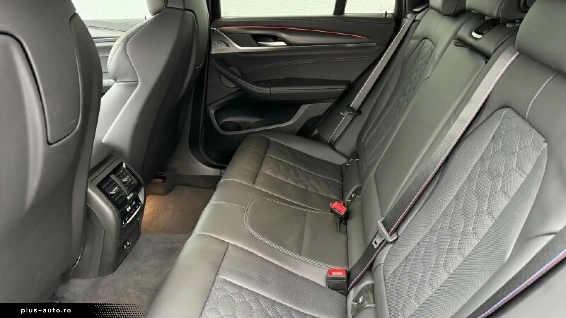 BMW X4 M Competition HUD M-SITZ LED  PANO hk CAM