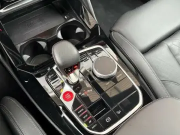 BMW X4 M Competition HUD M-SITZ LED  PANO hk CAM