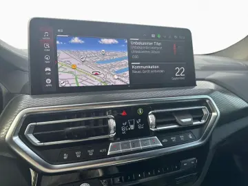 BMW X4 M Competition LivePro AdapLED Pano 360  H K