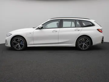 BMW 330e M Sport Panoramic 360 Plug in Hybrid