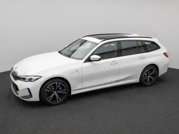 BMW 330e M Sport Panoramic 360 Plug in Hybrid