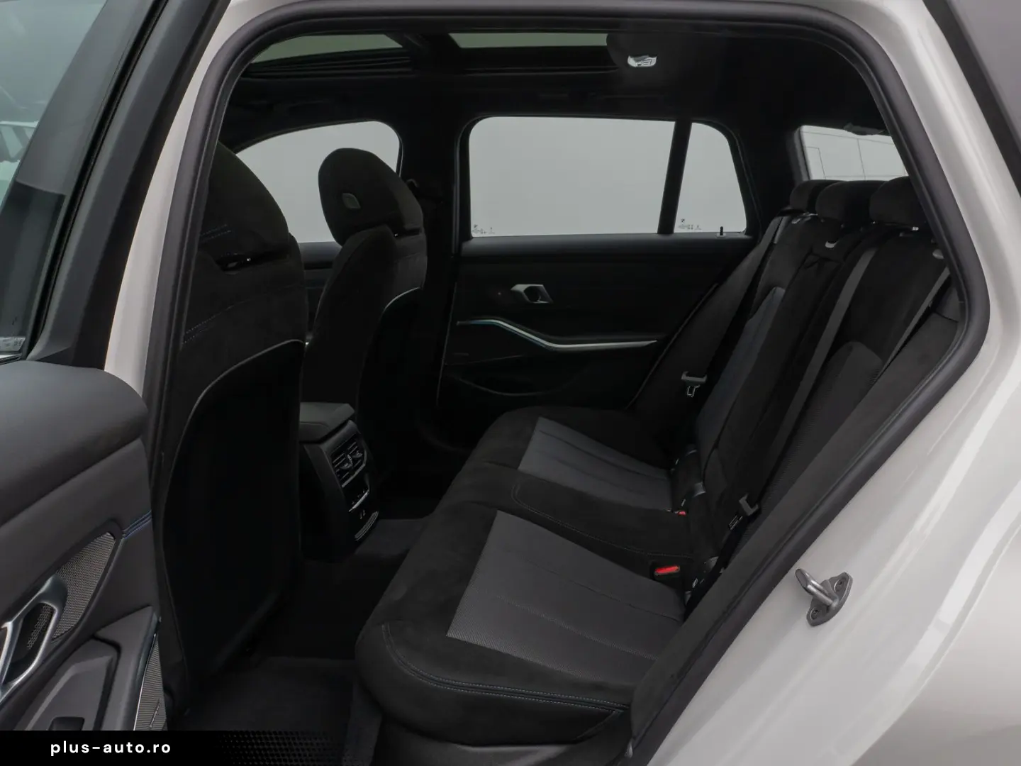 BMW 330e M Sport Panoramic 360 Plug in Hybrid