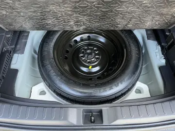 TOYOTA RAV 4 2.5 Hybrid 4x4 Auto AWD Schiebedach