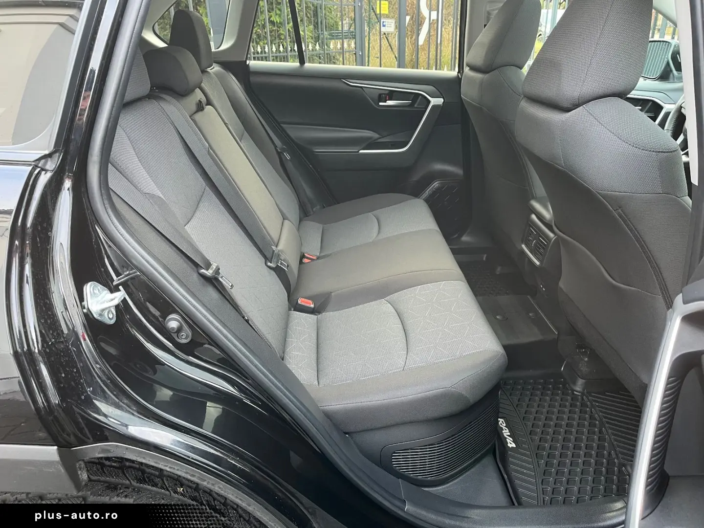 TOYOTA RAV 4 2.5 Hybrid 4x4 Auto AWD Schiebedach