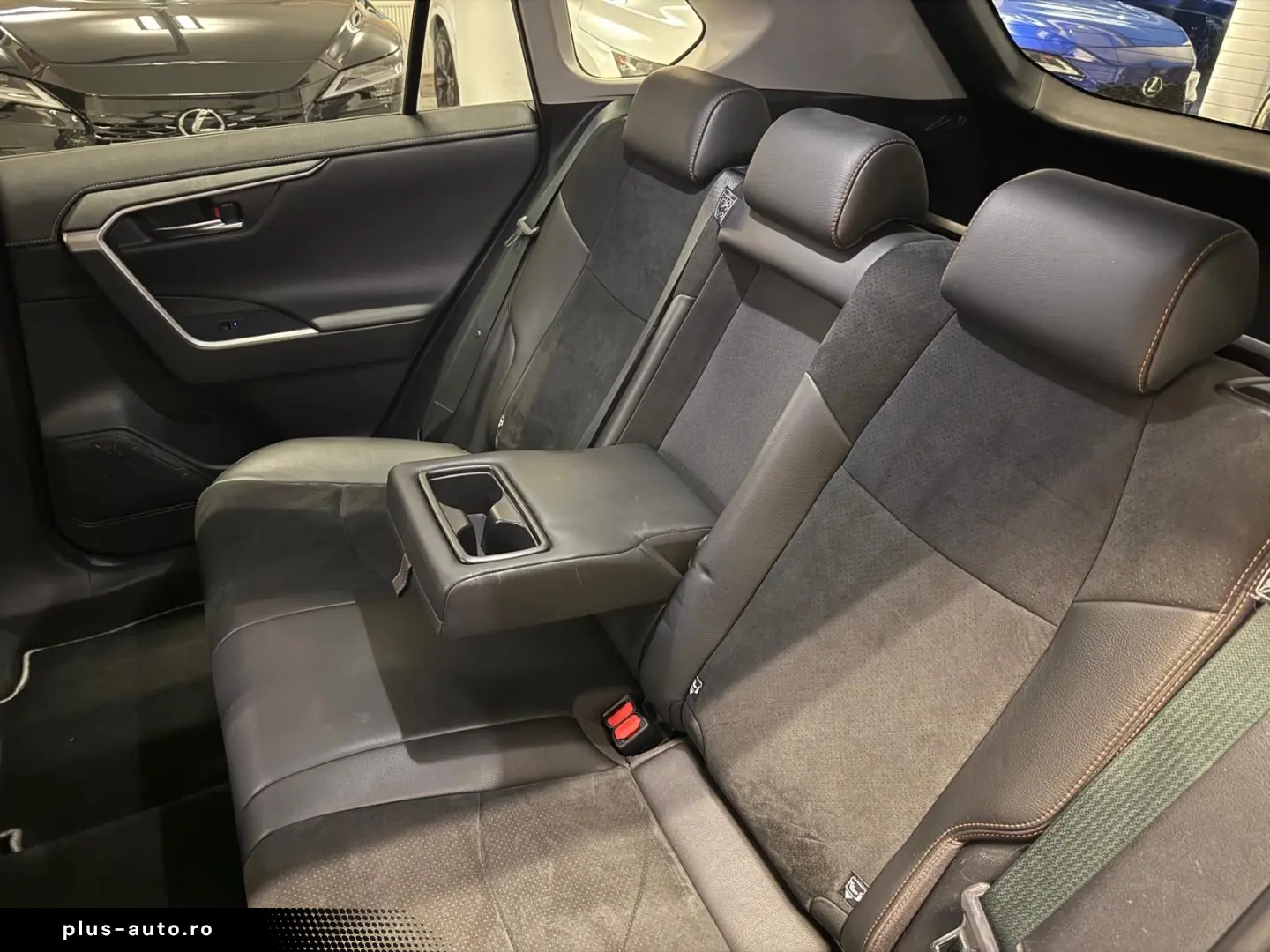 TOYOTA RAV 4 HYBRID-4x4-LED-LEDER-KAMERA-MOD. 2024