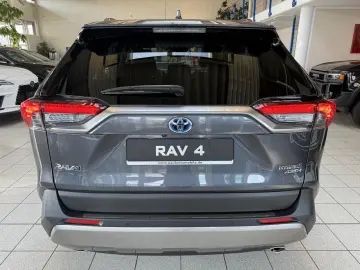 TOYOTA RAV 4 HYBRID-4x4-LED-LEDER-KAMERA-MOD. 2024