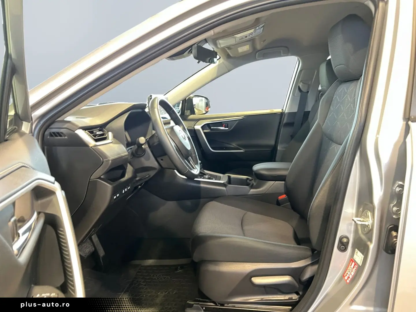 TOYOTA RAV 4 2.5 4x4 Hybrid Team D  AHK CAM ACC el Heck