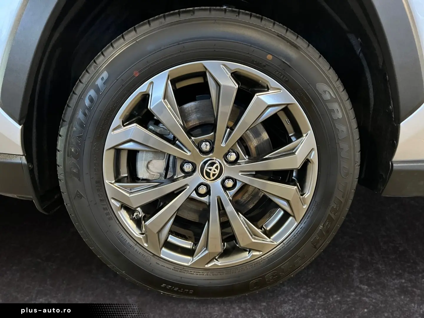 TOYOTA RAV 4 2.5 4x4 Hybrid Team D  AHK CAM ACC el Heck