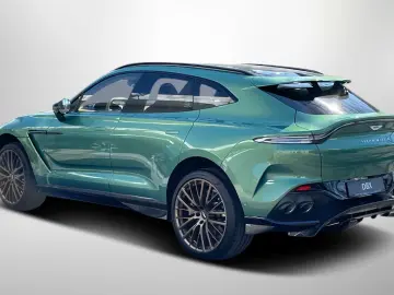 Aston Martin DBX 707 MY25 Full Carbon