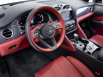 BENTLEY Bentayga S V8