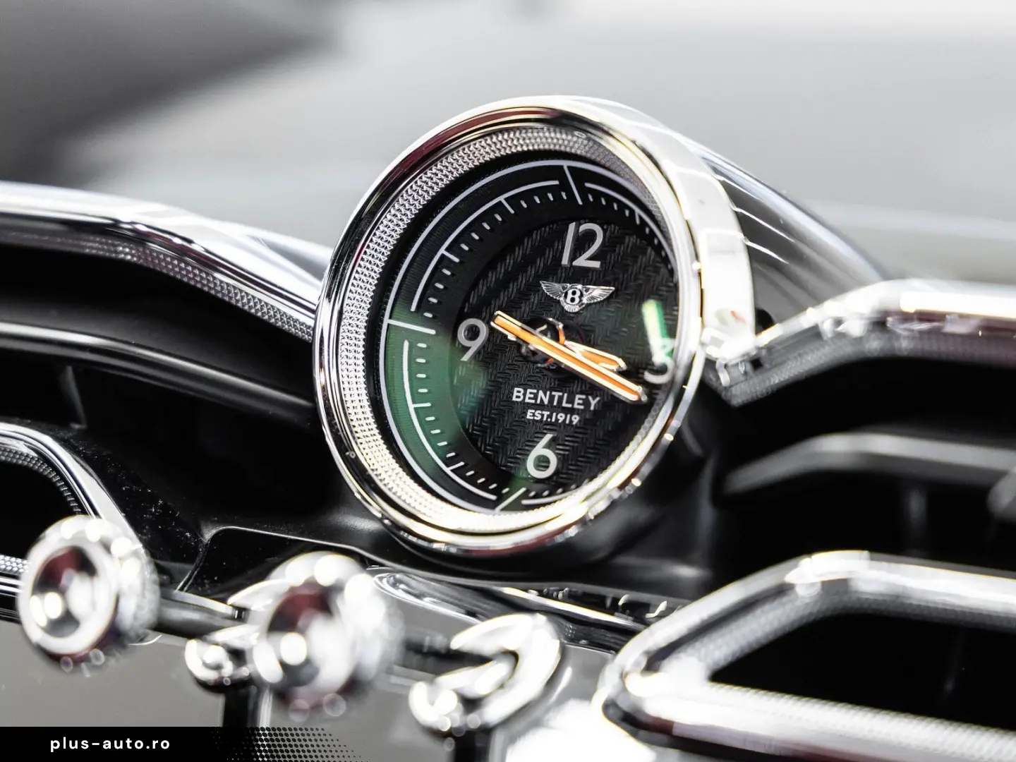 BENTLEY Bentayga S V8