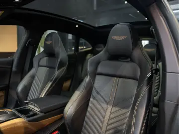 ASTON MARTIN DBX 707 4.0 V8 S