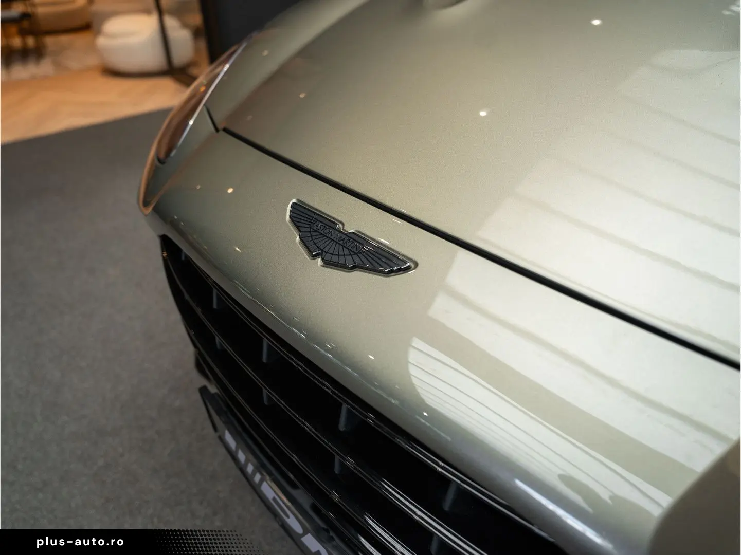 ASTON MARTIN DBX 707 4.0 V8 S