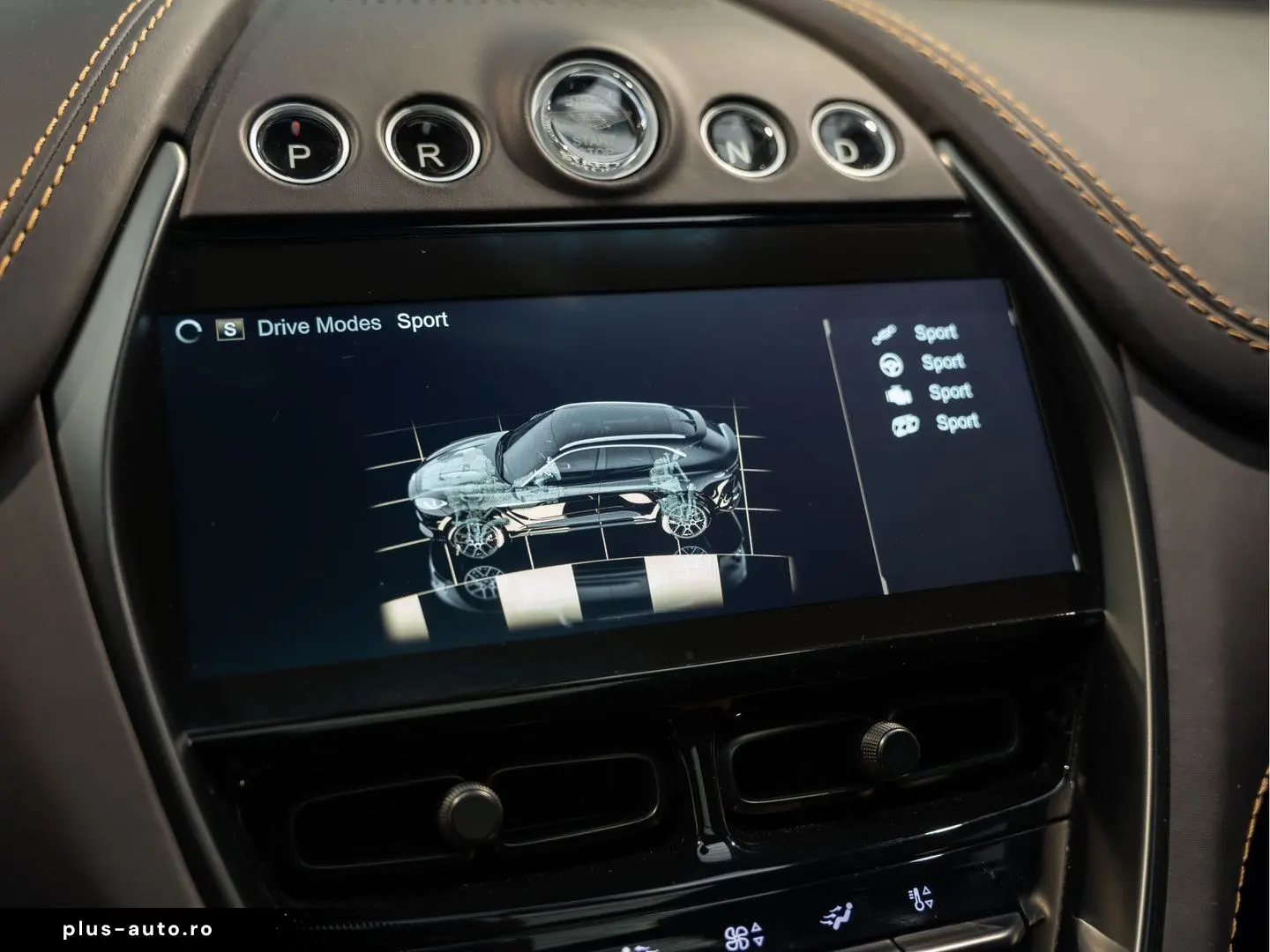 ASTON MARTIN DBX 707 4.0 V8 S