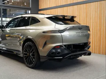 ASTON MARTIN DBX 707 4.0 V8 S