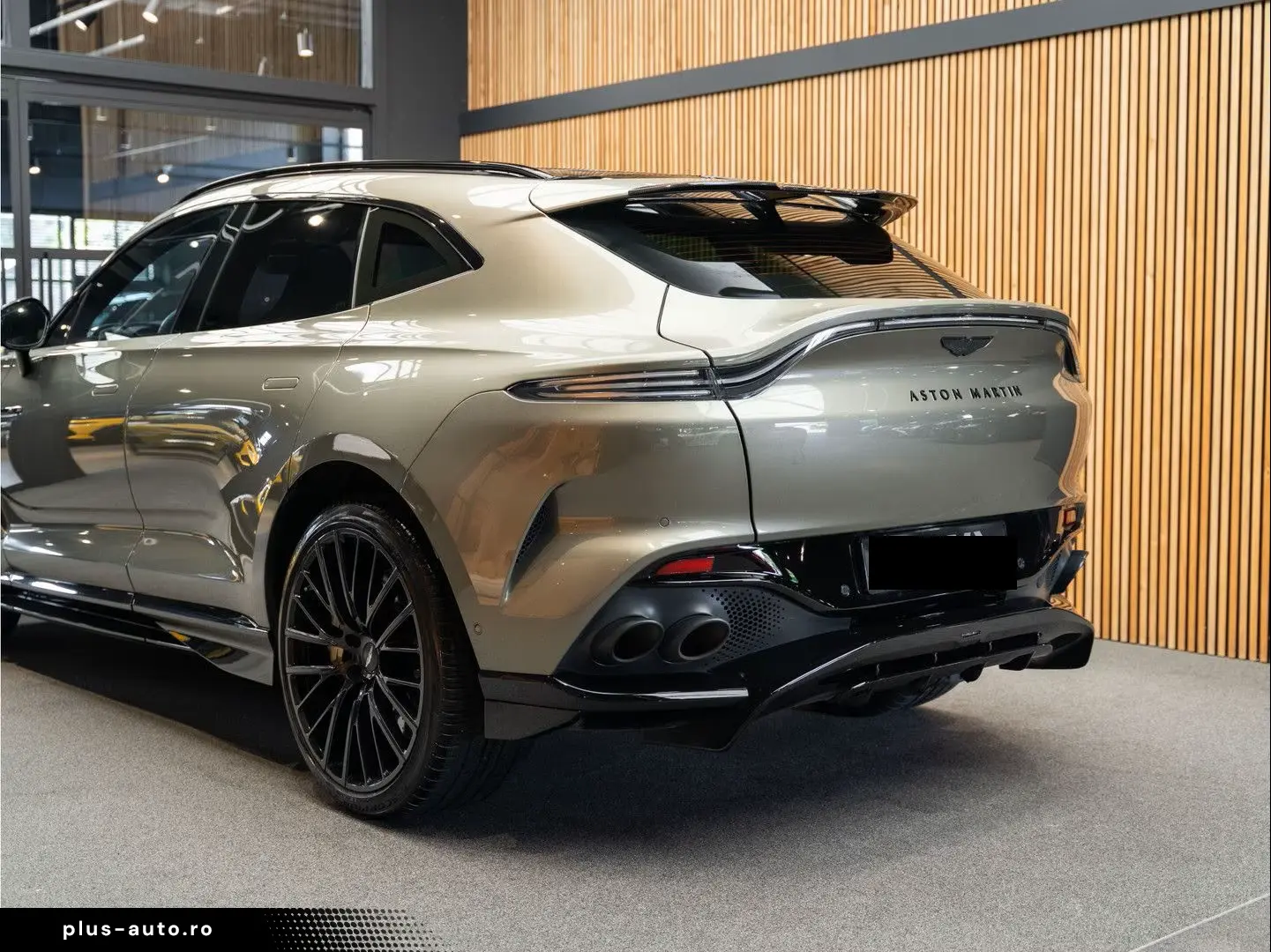 ASTON MARTIN DBX 707 4.0 V8 S