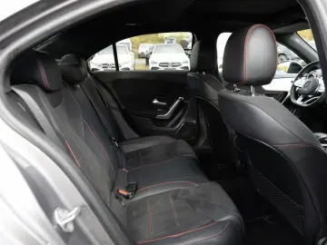 MERCEDES-BENZ A 250 e Limo AMG-Sport LED Cam Pano