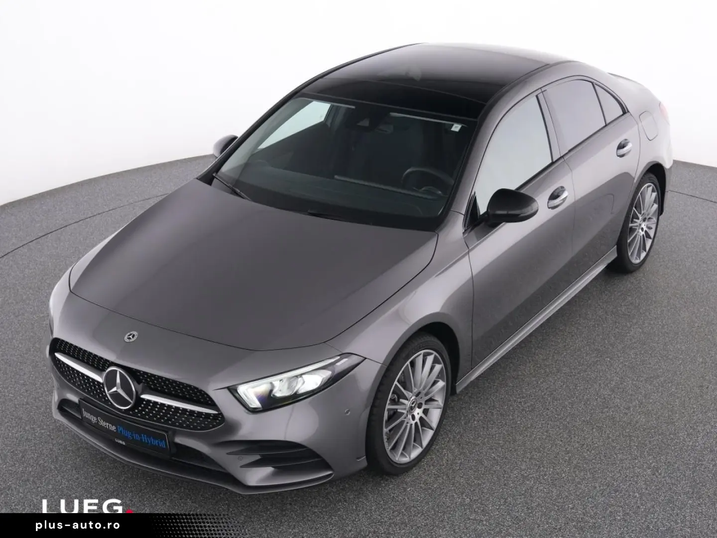 MERCEDES-BENZ A 250 e Lim AMG MBUXHighE Pano LED Night 19