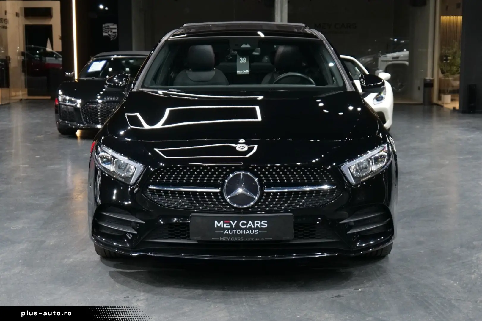 MERCEDES-BENZ A 250e Limousine AMG Sport Pano Night Kamera