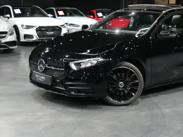 MERCEDES-BENZ A 250e Limousine AMG Sport Pano Night Kamera