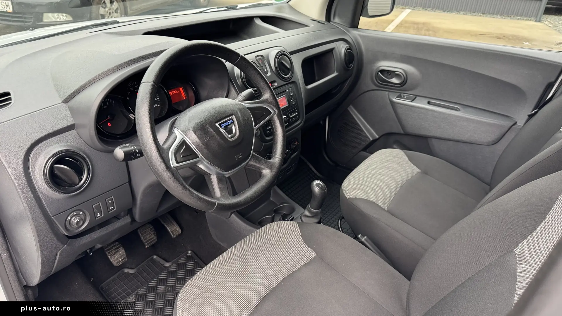 Dacia Dokker Tva Deductibil Factura Finantare