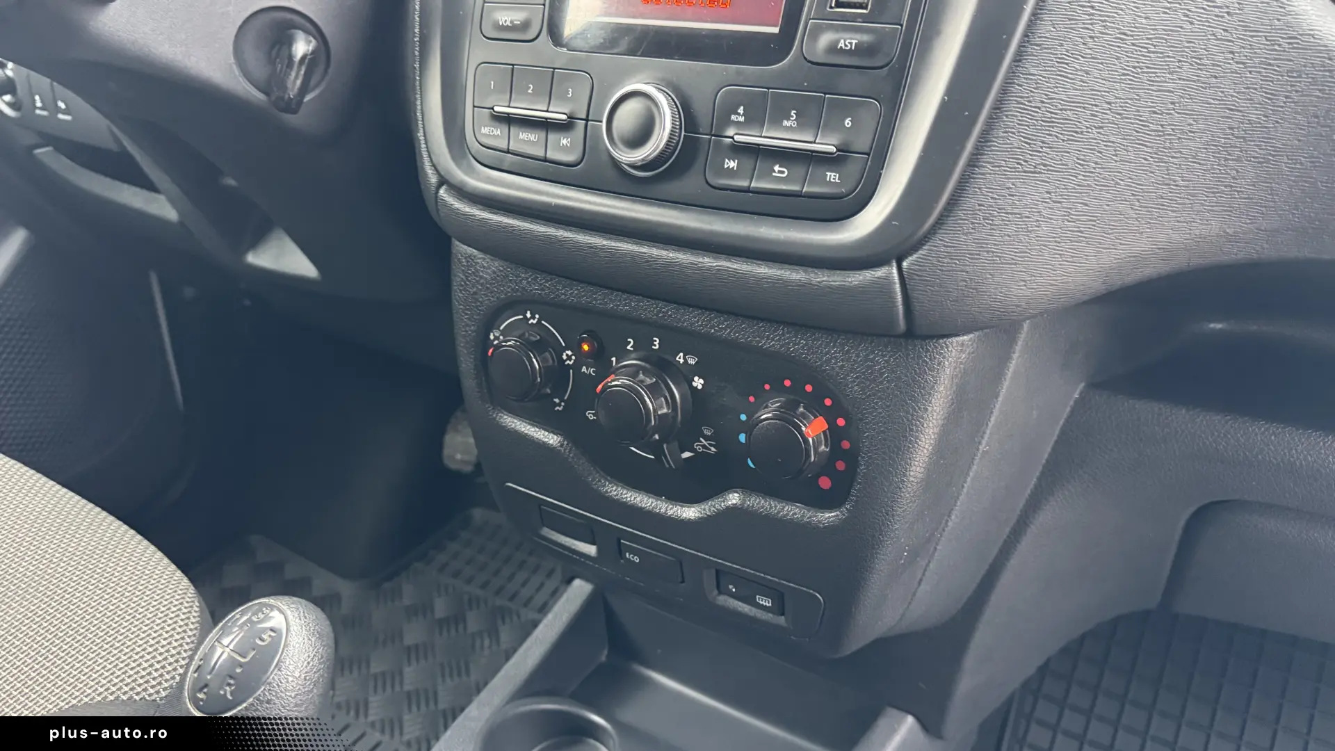 Dacia Dokker Tva Deductibil Factura Finantare