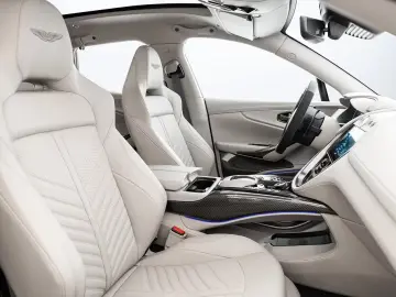 Aston Martin DBX 4.0 V8 DBX707