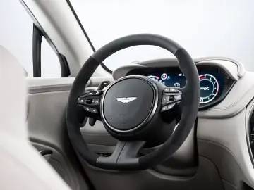 Aston Martin DBX 4.0 V8 DBX707