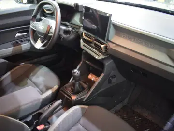 DACIA DUSTER 1.2 TCe MHEV 130CP Extreme 4X4