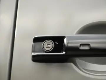 MERCEDES-BENZ G 450 d TOTALUMBAU 1of 1 BRABUS 23 STE&hellip;