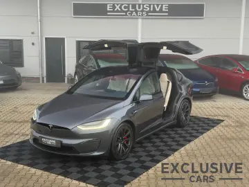 TESLA MODEL X PLAID   HARWARE 4   YOKE   6SEAT   22