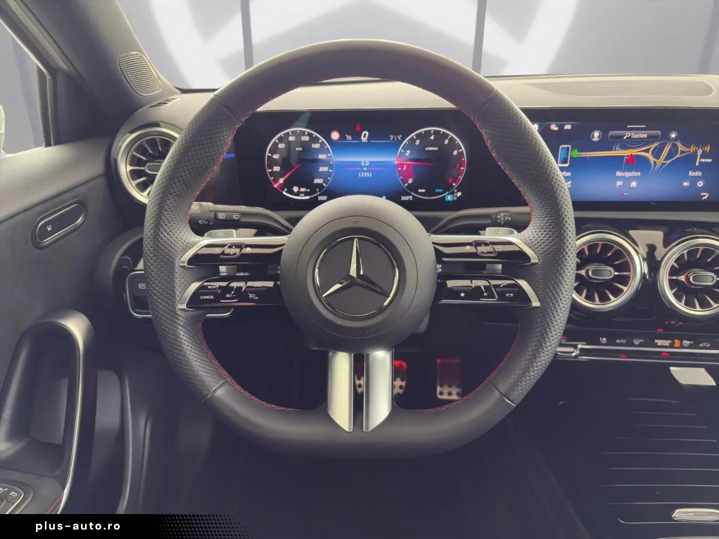 MERCEDES-BENZ A 180 AMG LINE