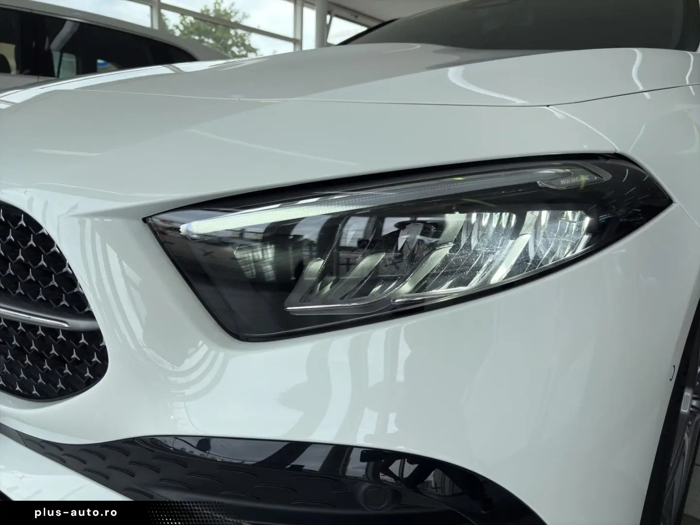 MERCEDES-BENZ A 180 AMG LINE