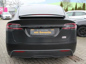 TESLA Model X Plaid Yoke-Lenkrad Garantie Mattfoliert
