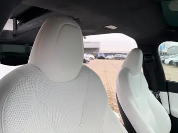 TESLA MODEL X PALLADIUM    HW 4 USS   AMD RYZEN