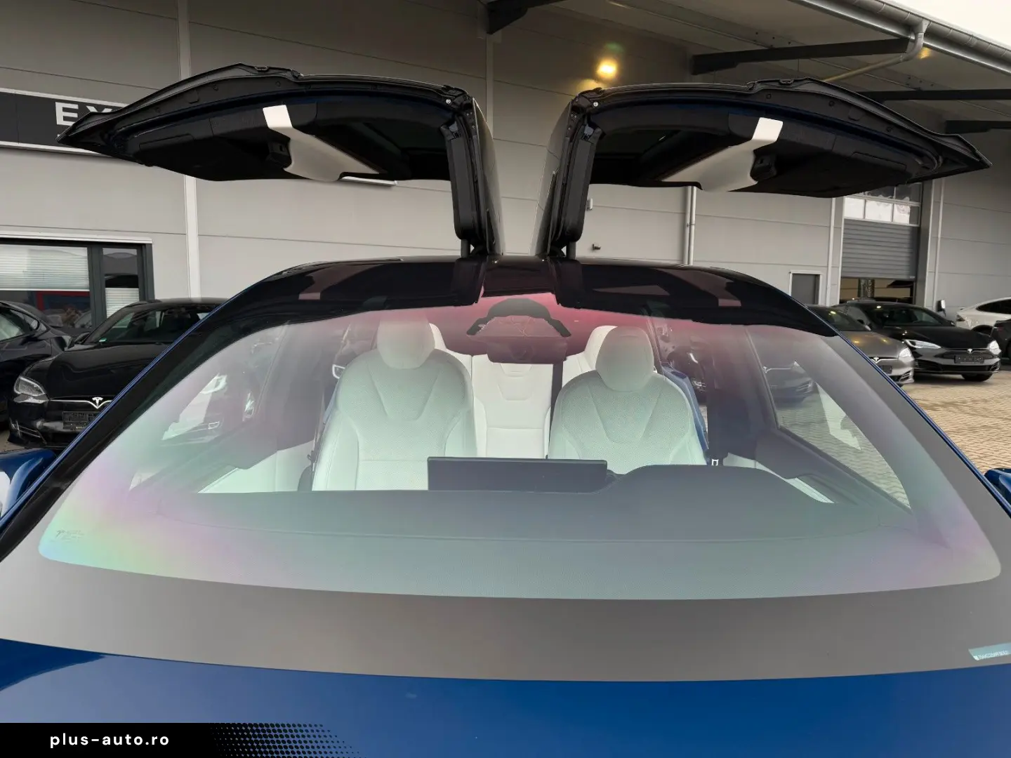 TESLA MODEL X PALLADIUM    HW 4 USS   AMD RYZEN