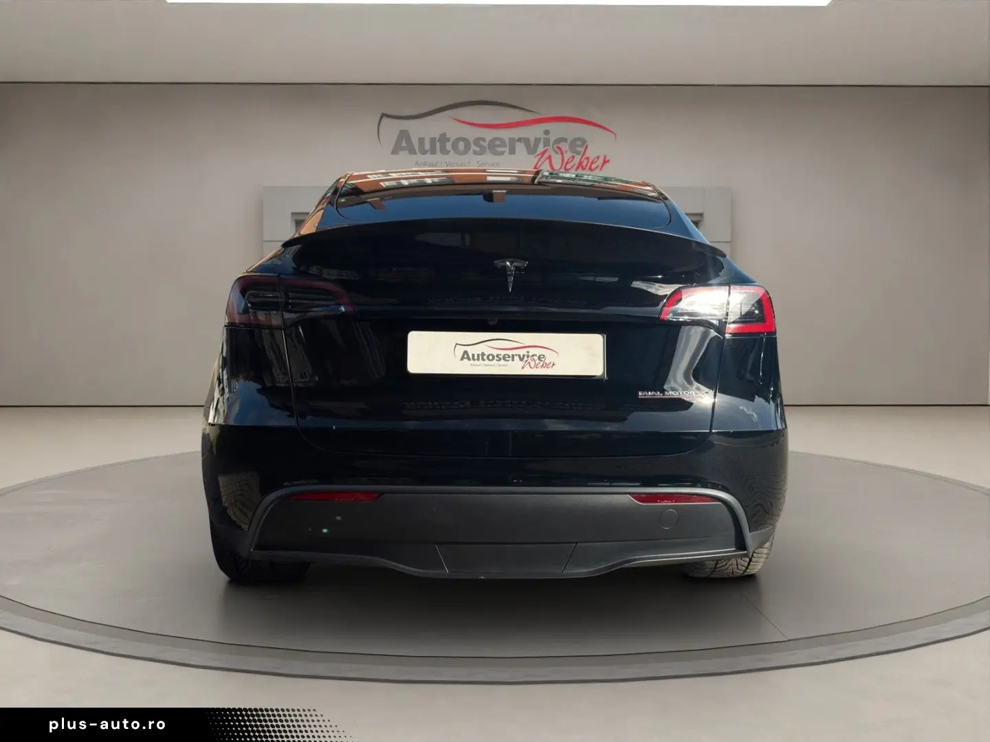 TESLA Model Y Performance Dual AWD